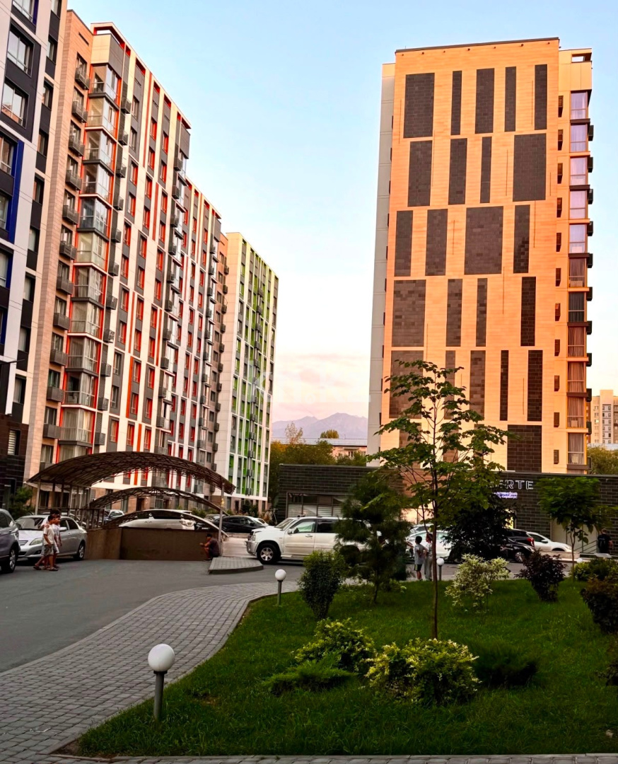 Продажа 2-комнатной квартиры, 46 м² в Алматы - фото 10
