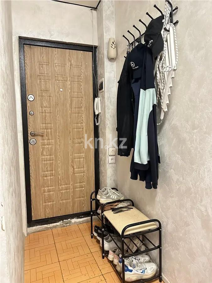 Продажа 2-комнатной квартиры, 48 м², мкр-н 17, дом  44 в Караганде - фото 5