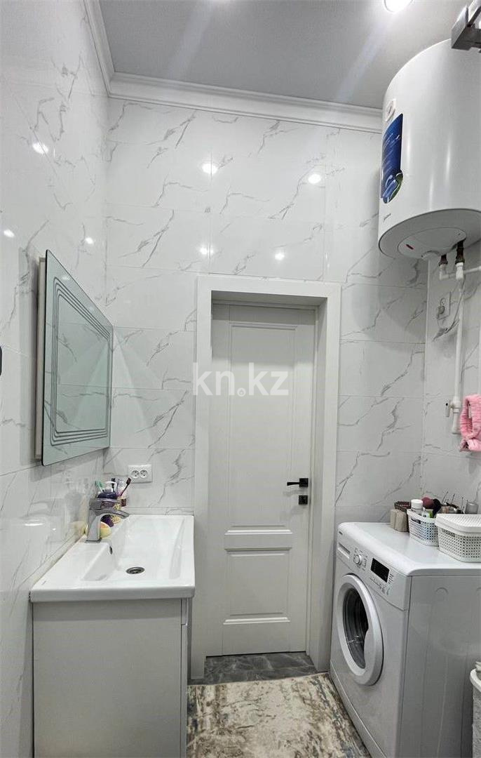 Продажа 2-комнатной квартиры, 65 м², ул. Муканова - Продажа квартир в Караганде фото 15 из 21