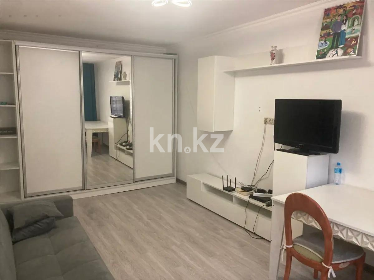 Продажа 2-комнатной квартиры, 46 м², ул. Жандосова, дом  168 - Продажа квартир в Алматы фото 1 из 5