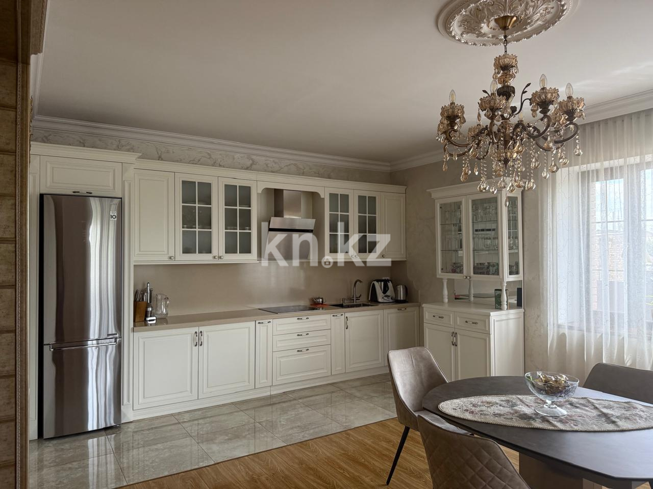 Продажа 5-комнатного дома, 300 м², ул. Космонавтов - Продажа домов, коттеджей в Караганде с фото фото 14 из 33