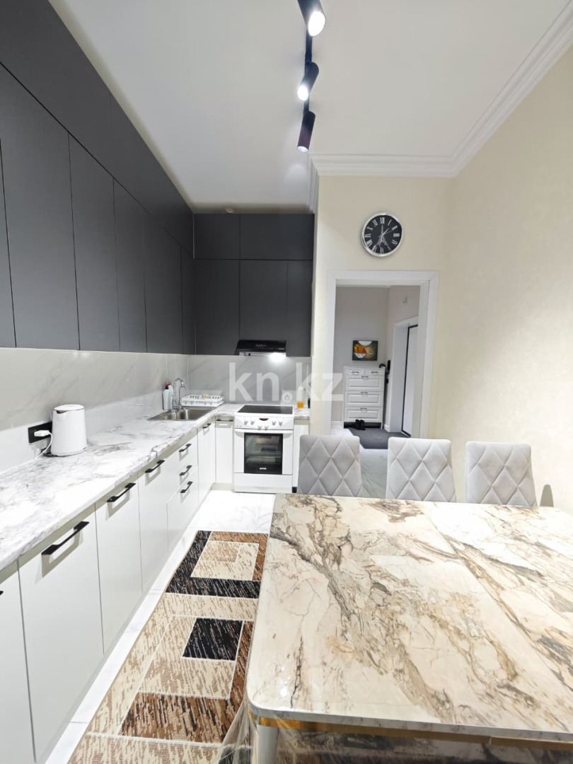 Продажа 4-комнатной квартиры, 90 м², ул. Дюсембекова, дом  44/2 в Караганде - фото 7