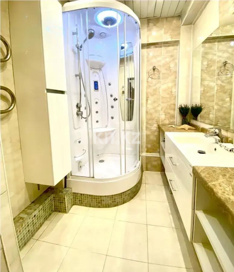 Продажа 4-комнатной квартиры, 100 м², ул. Радостовца, дом  230 в Алматы - фото 4