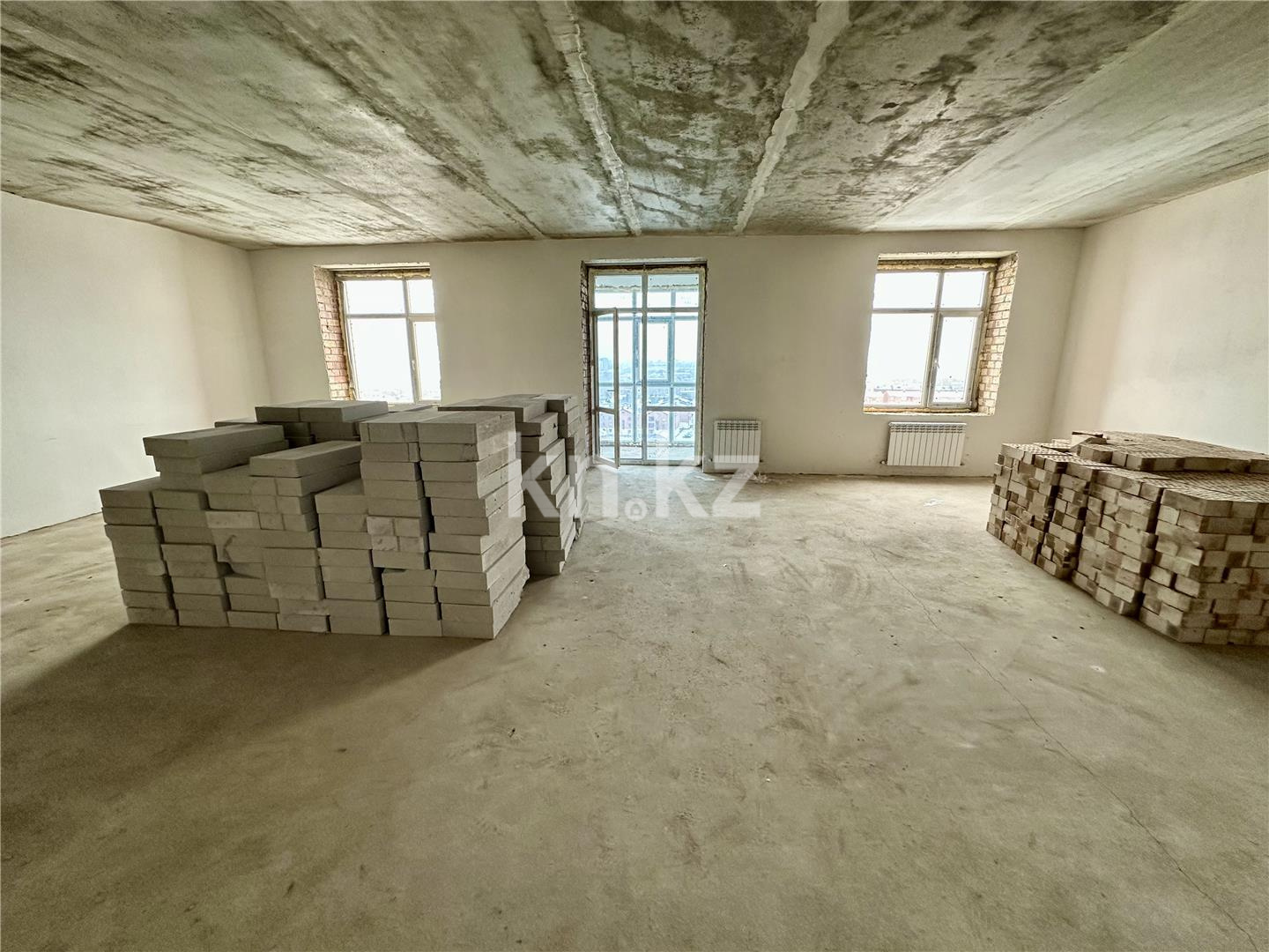 Продажа 3-комнатной квартиры, 75 м², ул. Букетова - Продажа квартир в Караганде фото 1 из 20