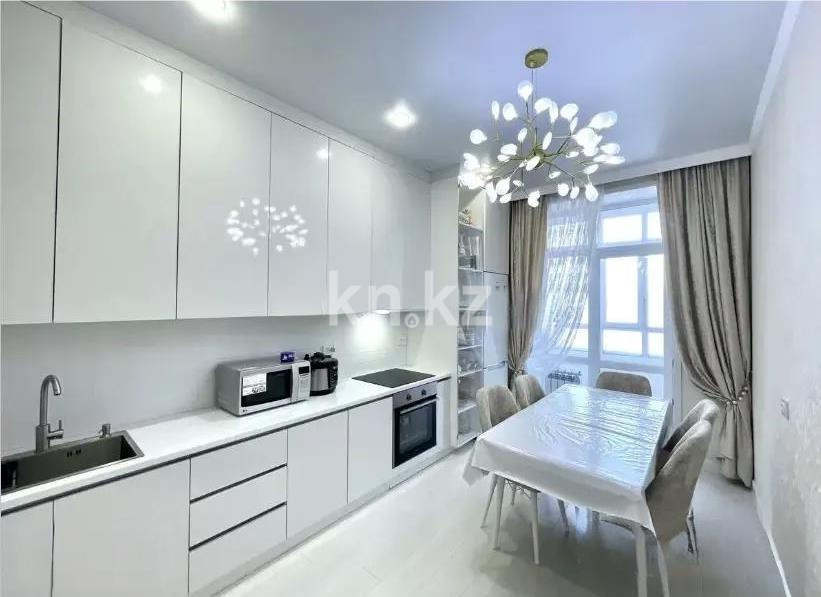 Продажа 3-комнатной квартиры, 93 м², ул. Казыбек би, дом  3 в Астане - фото 4