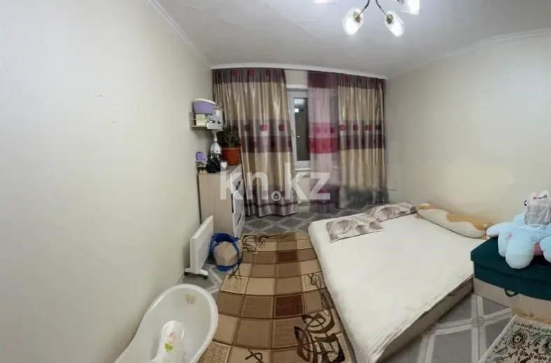 Продажа 3-комнатной квартиры, 62 м², ул. Муканова в Караганде