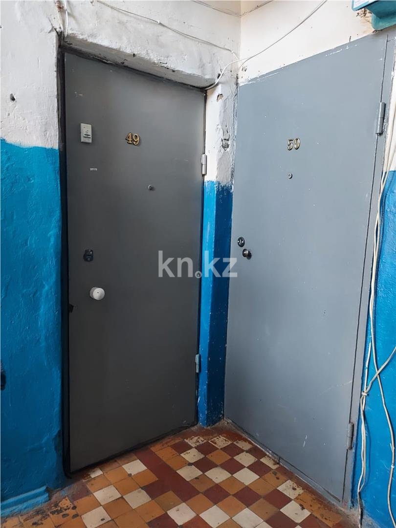 Продажа 3-комнатной квартиры, 55 м² - Продажа квартир в Караганде - страница 2 фото 3 из 16