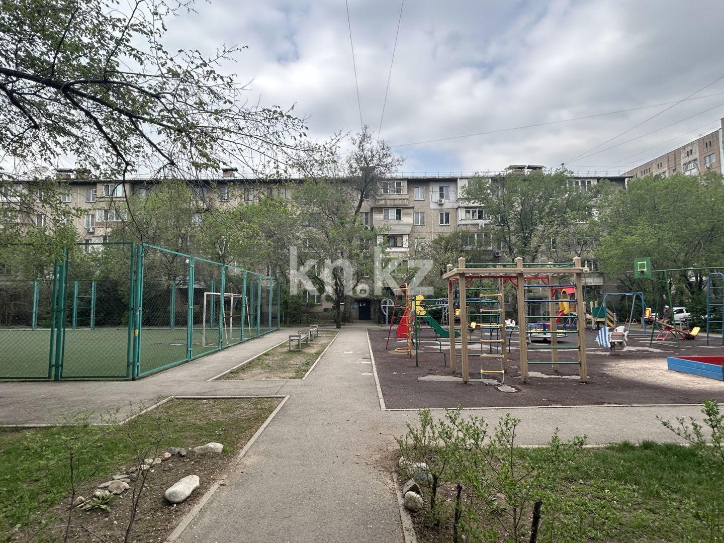 Продажа 2-комнатной квартиры, 42.3 м² - Продажа двухкомнатных квартир в панельном доме в Алматы - страница 15 фото 25 из 26