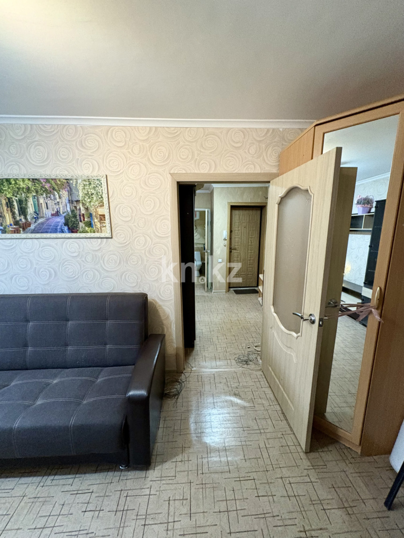 Аренда 2-комнатной квартиры, 44 м², пр. Бухар-жырау, дом  79/2 - Аренда  двухкомнатных квартир помесячно в Караганде фото 2 из 7