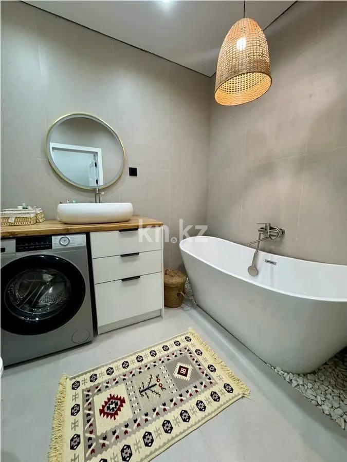 Продажа 2-комнатной квартиры, 50 м², ул. Муратбаева, дом  14 в Алматы - фото 4