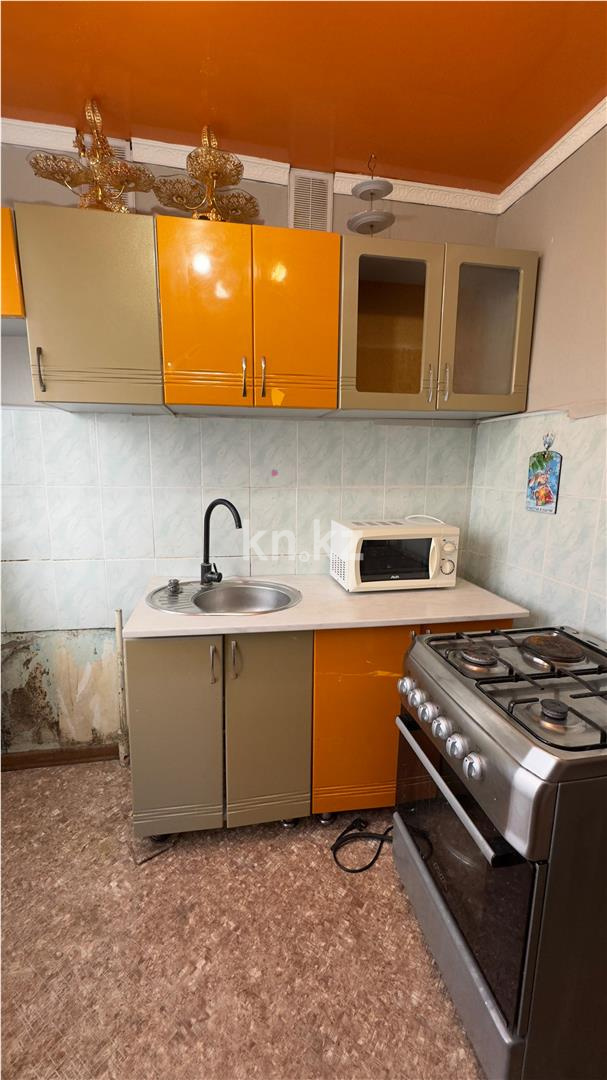 Продажа 3-комнатной квартиры, 47 м², ул. 6-й мик-н в Темиртау - фото 10