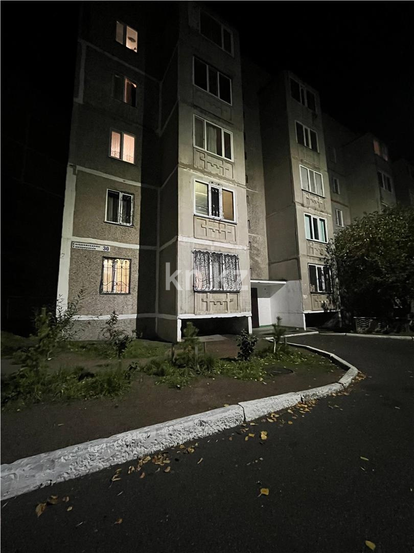 Продажа 4-комнатной квартиры, 89 м², мкр-н 8-й в Темиртау - фото 20