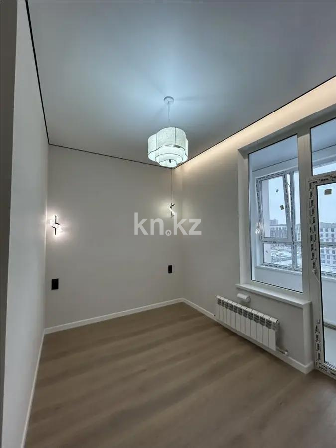 Продажа 1-комнатной квартиры, 40 м², ул. Райымбек батыра, дом  2 стр в Астане - фото 2