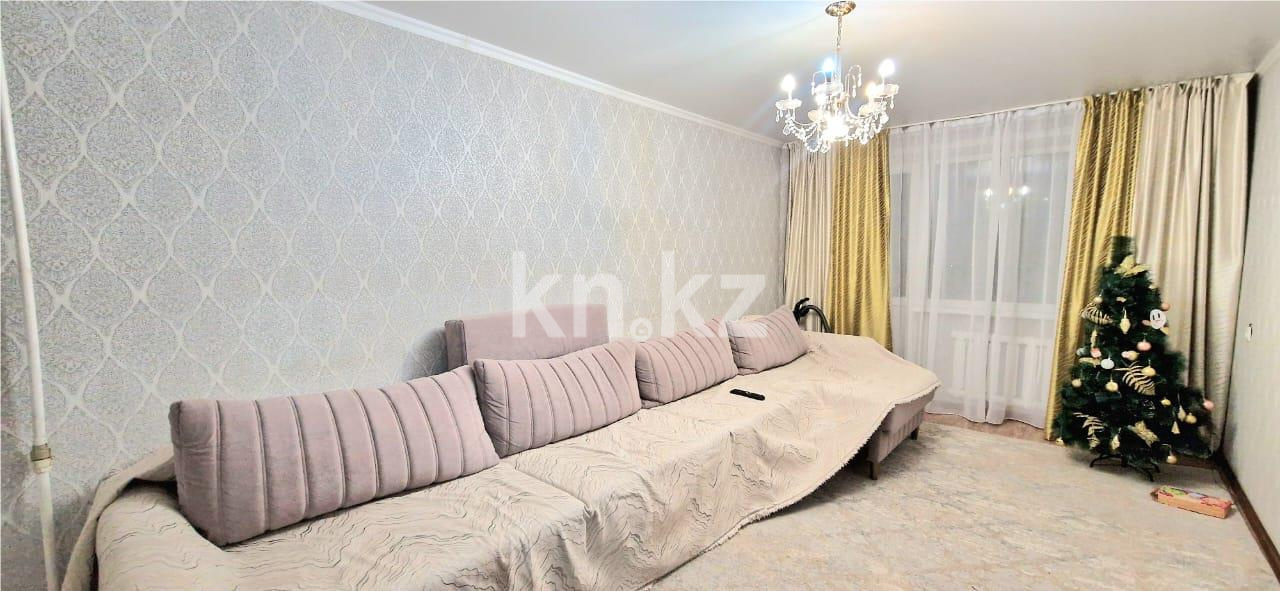 Продажа 3-комнатной квартиры, 64 м² - Продажа квартир в Караганде фото 1 из 17