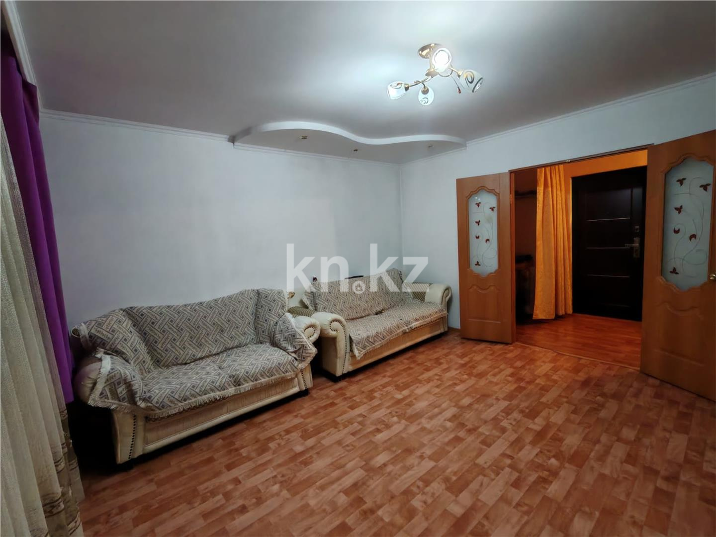 Продажа 1-комнатной квартиры, 41 м², мкр-н Гульдер-1 - Продажа квартир в Караганде фото 2 из 11