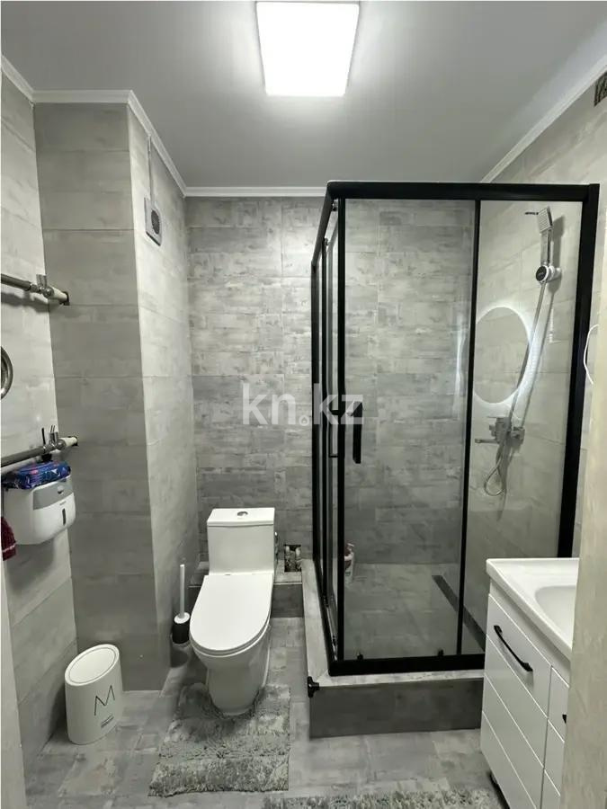 Продажа 2-комнатной квартиры, 53 м², ул. Райымбек батыра, дом  291/1 в Алматы - фото 3