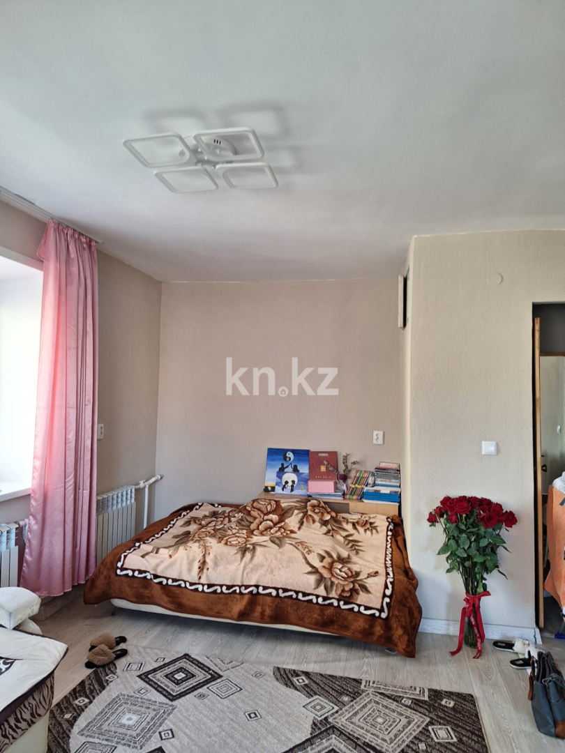 Аренда 1-комнатной квартиры, 31 м² - Аренда квартир помесячно от хозяев в Караганде фото 1 из 3