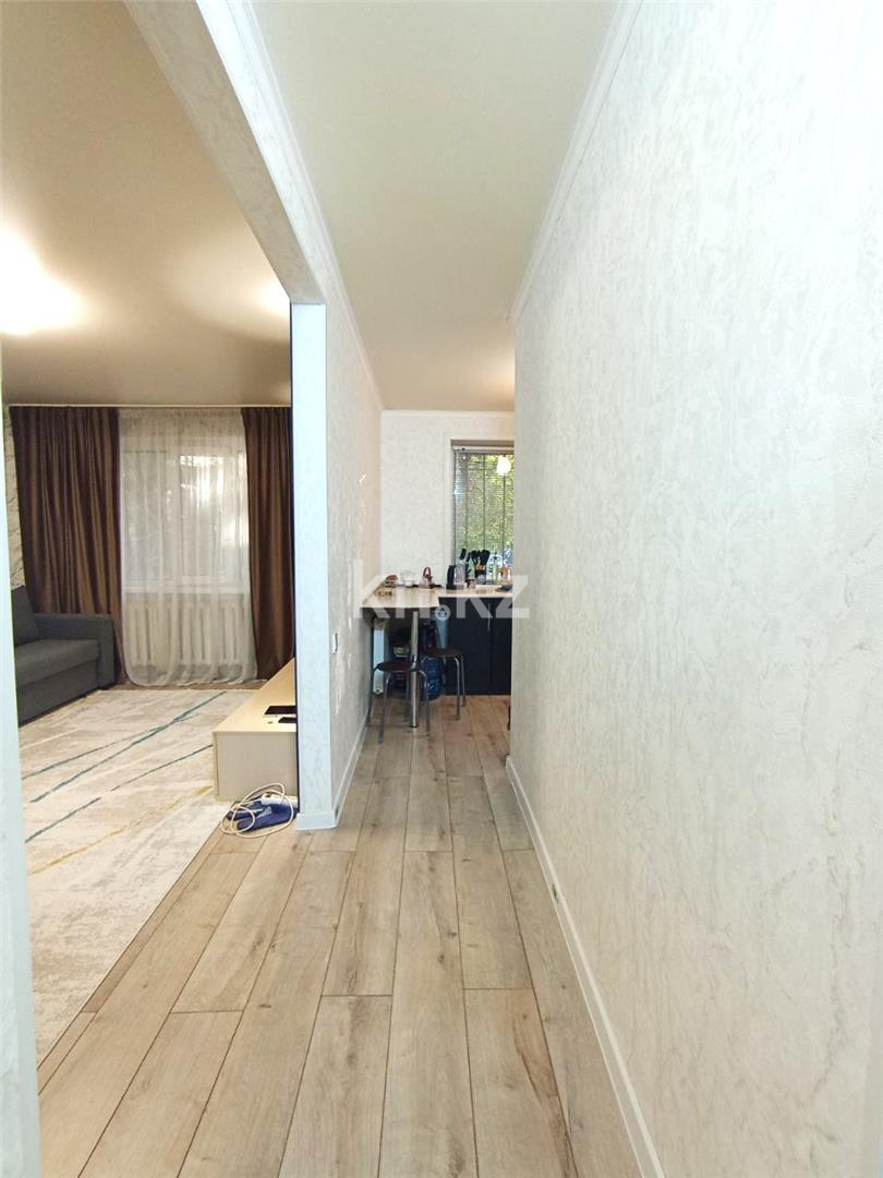 Продажа 1-комнатной квартиры, 30 м², ул. Алиханова - Продажа  однокомнатных квартир в Караганде с фото фото 5 из 8