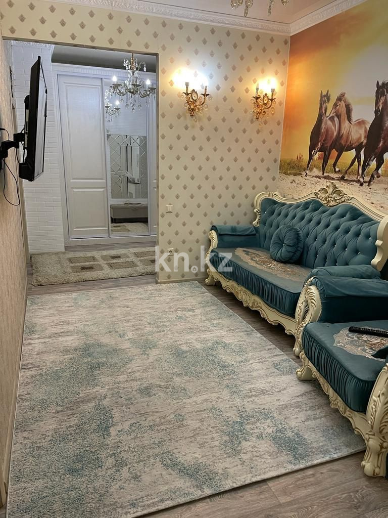 Продажа 3-комнатной квартиры, 61 м², мкр. Гульдер-1, дом  1/4 в Караганде - фото 2