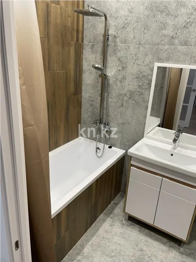 Продажа 2-комнатной квартиры, 61.2 м² в Астане - фото 4