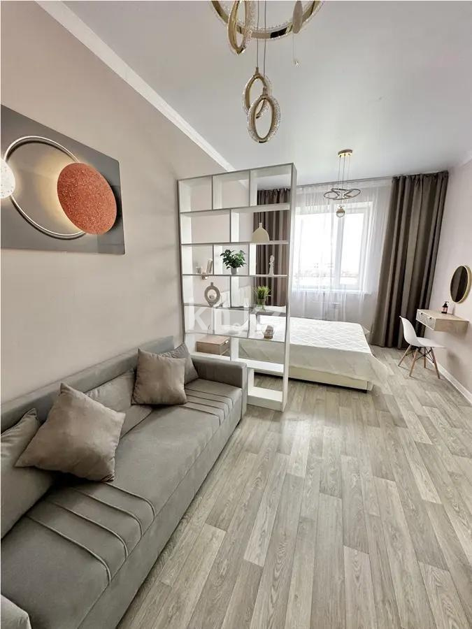 Продажа 1-комнатной квартиры, 43 м², пр. Шахтеров, дом  20/4 - Продажа  однокомнатных квартир в Караганде без посредников фото 1 из 3