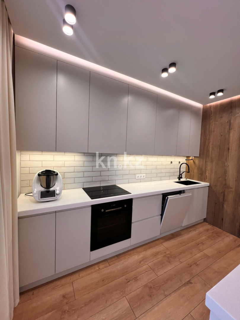 Продажа 4-комнатной квартиры, 124 м², пр. Туран, дом  57/3 - ул. Бухар жырау - Продажа  четырехкомнатных квартир в новостройках Астаны без посредников фото 6 из 12