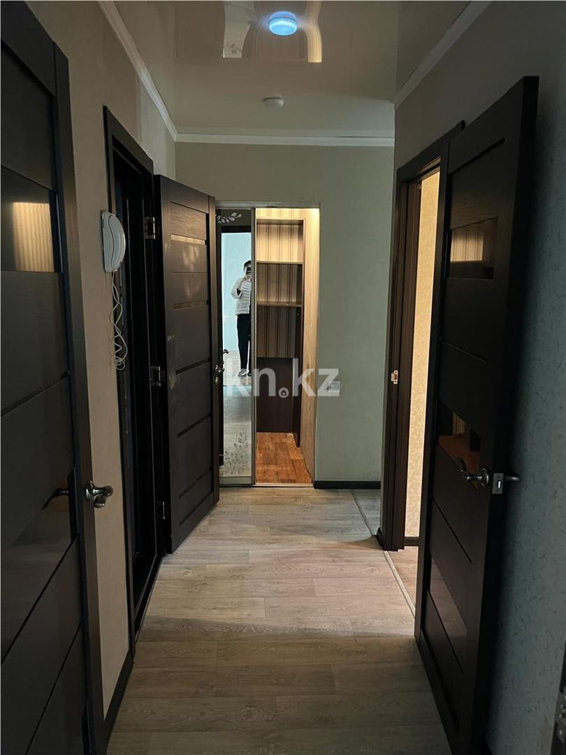 Продажа 2-комнатной квартиры, 44 м², мкр-н 16, дом  49 - Продажа  двухкомнатных квартир в Караганде фото 10 из 11