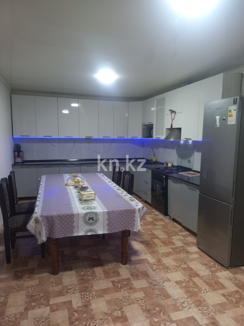Продажа 5-комнатного дома, 150 м², ул. Коммуны - Продажа домов и коттеджей в Караганде без посредников фото 9 из 24