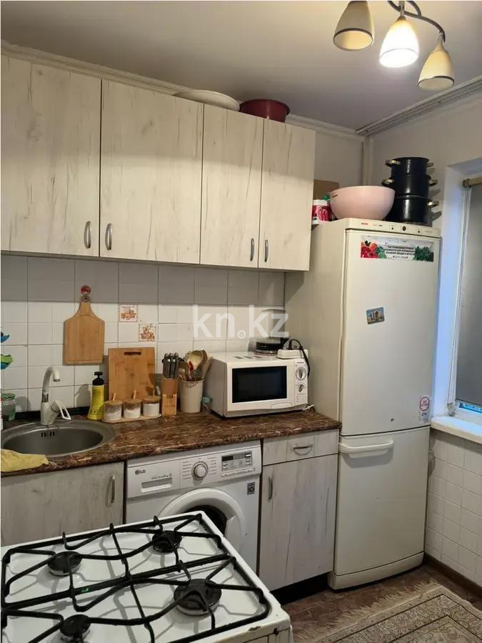 Продажа 3-комнатной квартиры, 58.7 м², 9 мкр., дом  6 в Алматы - фото 4