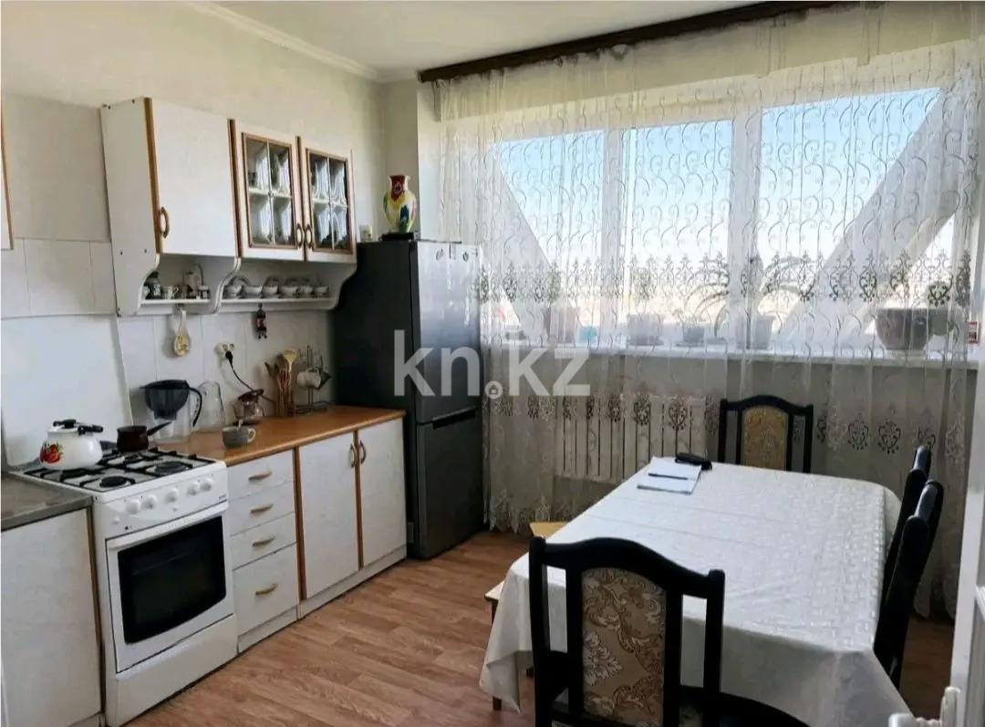 Продажа 3-комнатной квартиры, 72 м², ул. Жарокова, дом  153 в Алматы - фото 3