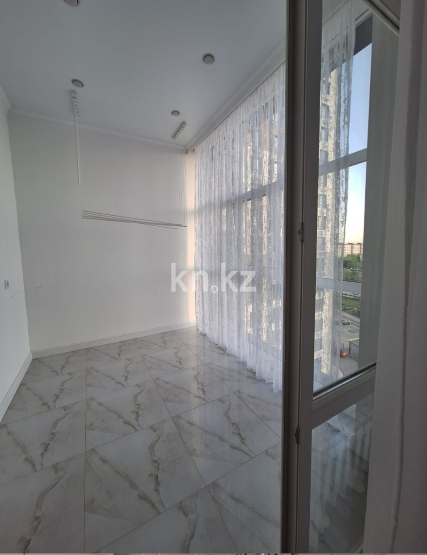 Продажа 3-комнатной квартиры, 90 м², пр. Республики, дом  23/2 - Продажа  трехкомнатных квартир в новостройках Караганды без посредников фото 4 из 16