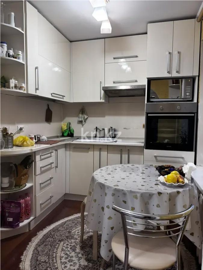 Продажа 3-комнатной квартиры, 65 м², мкр-н Орбита-1, дом  17 в Алматы - фото 3