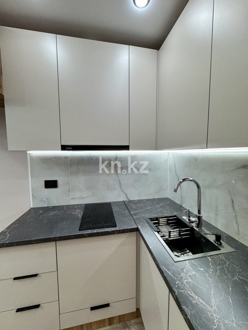 Продажа 2-комнатной квартиры, 40 м², ул. Райымбек батыра, дом  590/16 - Продажа квартир в Наурызбайском р-не Алматы фото 3 из 29