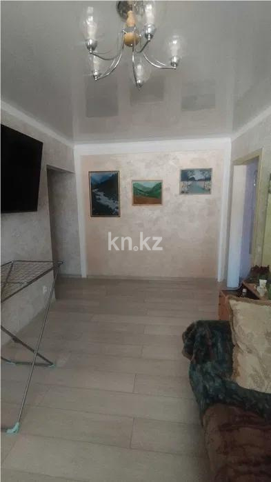 Продажа 3-комнатной квартиры, 56 м², ул. Гастелло, дом  26 - Продажа  трехкомнатных квартир в Караганде без посредников фото 1 из 5