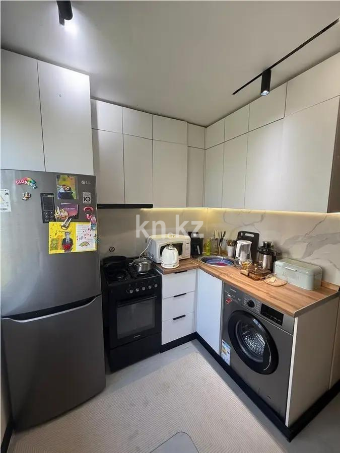 Продажа 3-комнатной квартиры, 56.8 м² в Алматы - фото 4