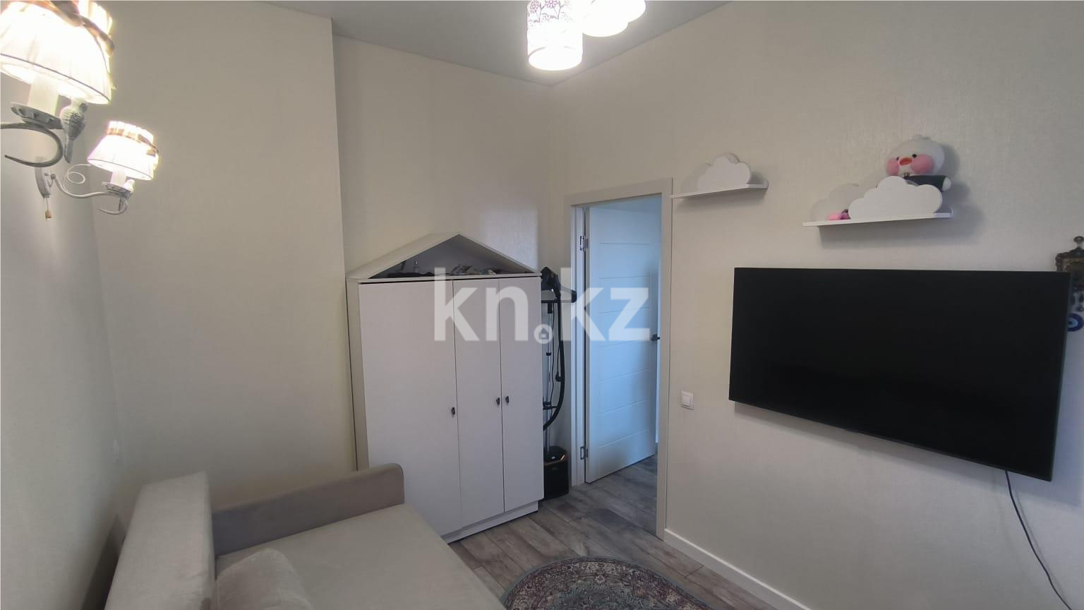 Продажа 2-комнатной квартиры, 55 м², пр. Шахтеров - Продажа  двухкомнатных квартир в Караганде фото 4 из 14