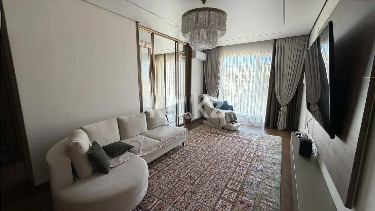 Продажа 4-комнатной квартиры, 125 м² в Астане