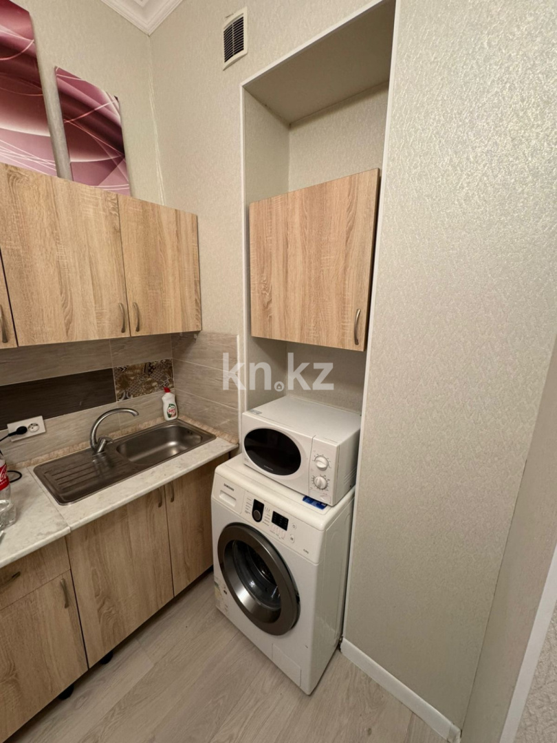 Аренда 1-комнатной квартиры посуточно, 50 м² в Астане - фото 8