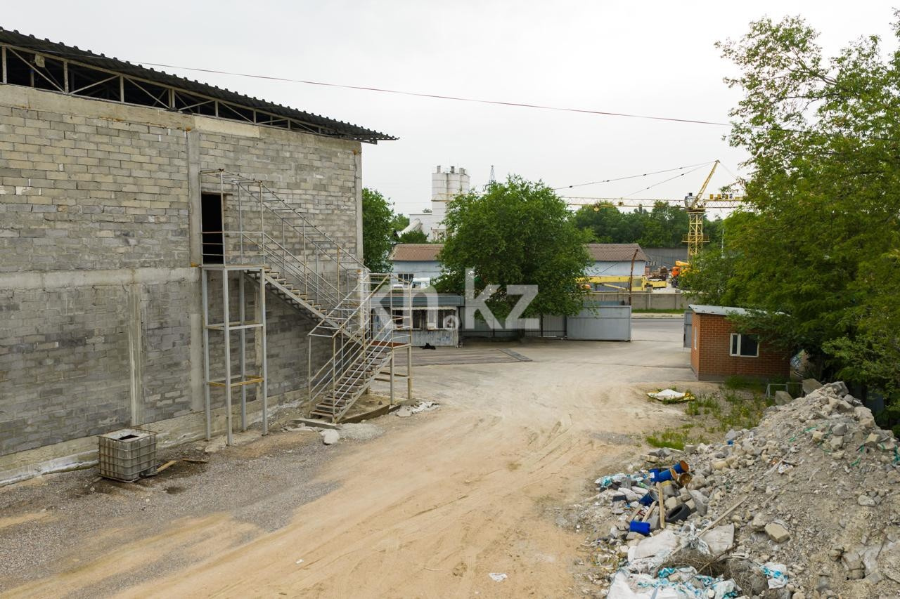Продажа базы, 4300 м² - Продажа баз, складов и промышленной недвижимости в Алматы фото 10 из 40