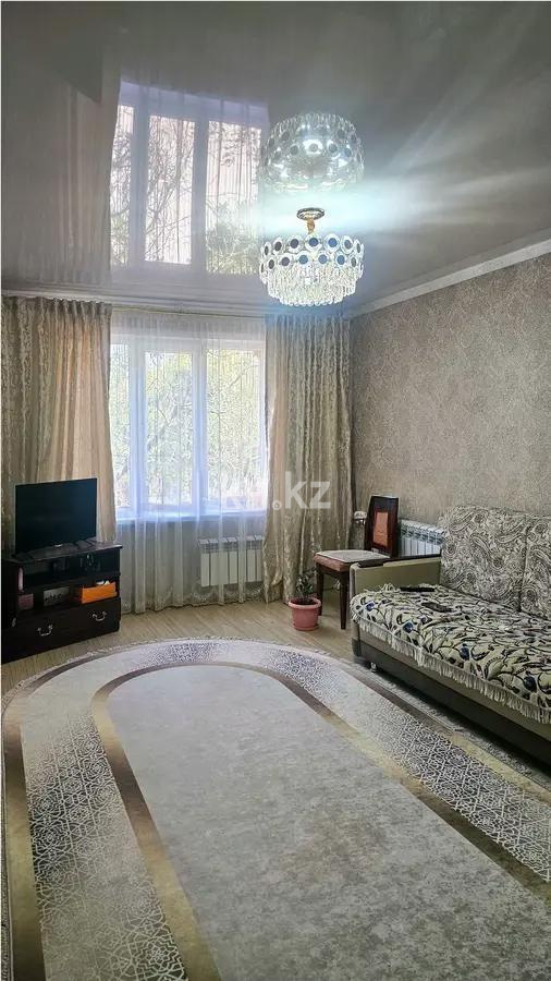 Продажа 3-комнатной квартиры, 67.1 м², мкр-н Аксай-3а, дом  38 - Продажа квартир в Алматы фото 1 из 4