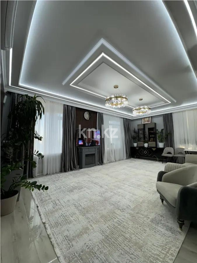 Продажа 4-комнатной квартиры, 150 м², ул. Мухамедханова, дом  1 - Продажа  четырехкомнатных квартир в новостройках Астаны без посредников с фото фото 1 из 5