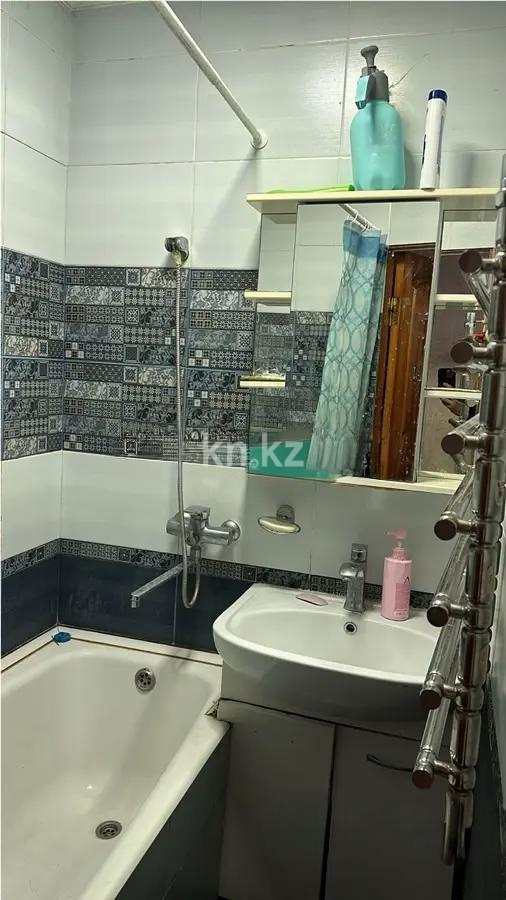 Продажа 3-комнатной квартиры, 60 м², мкр-н Айнабулак-3, дом  96 в Алматы - фото 3