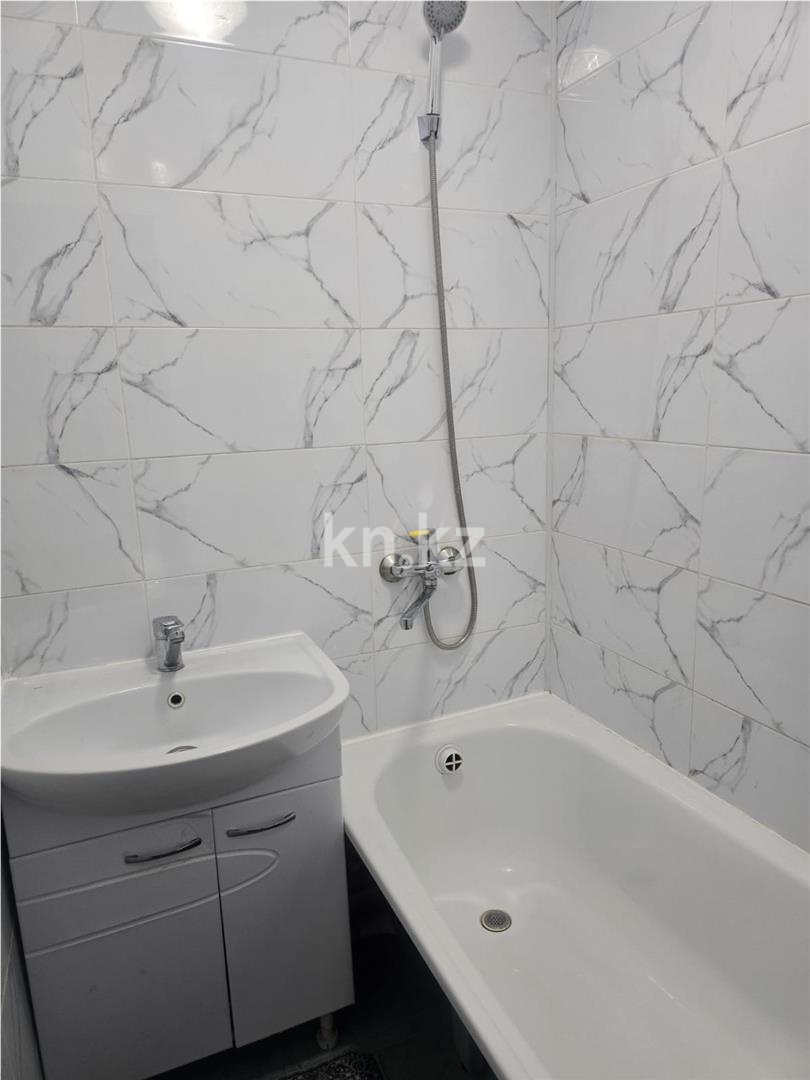 Продажа 2-комнатной квартиры, 44 м², мкр-н Восток-2 в Караганде - фото 6