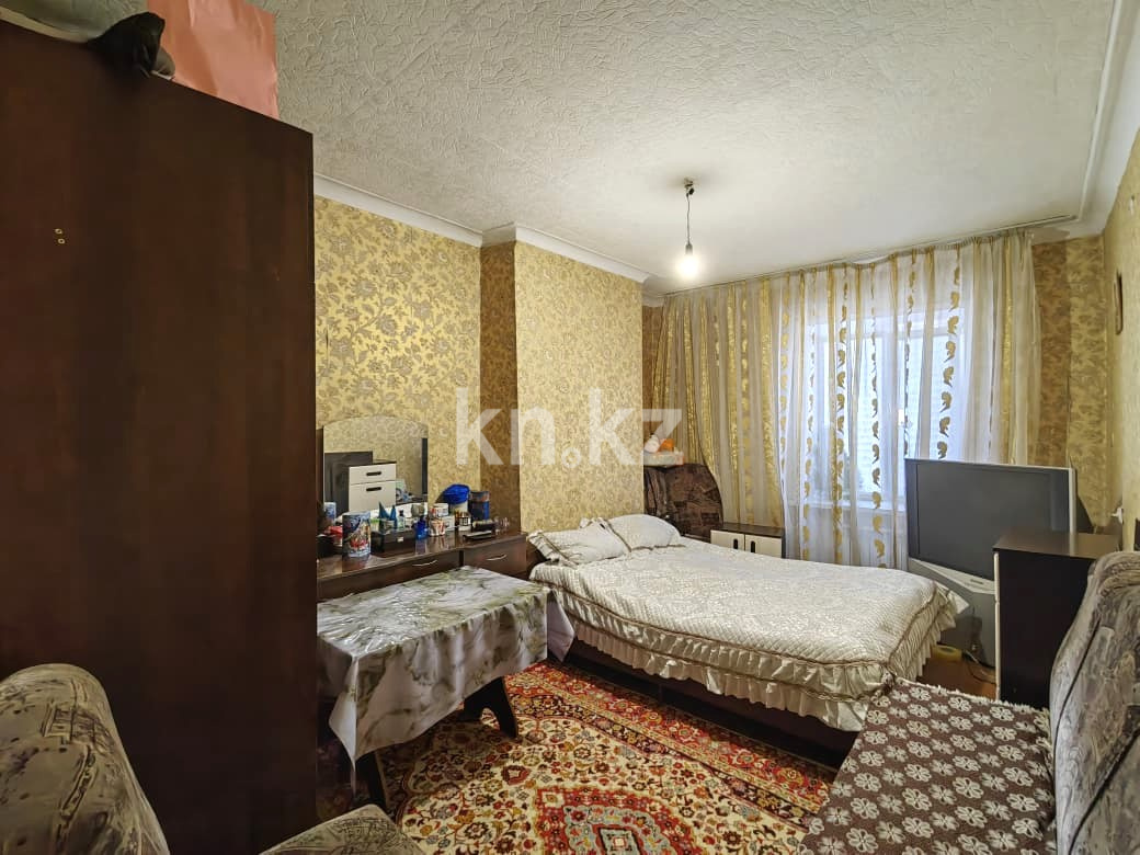 Продажа 2-комнатной квартиры, 65 м² - Продажа двухкомнатных квартир в Караганде - страница 2 фото 6 из 24