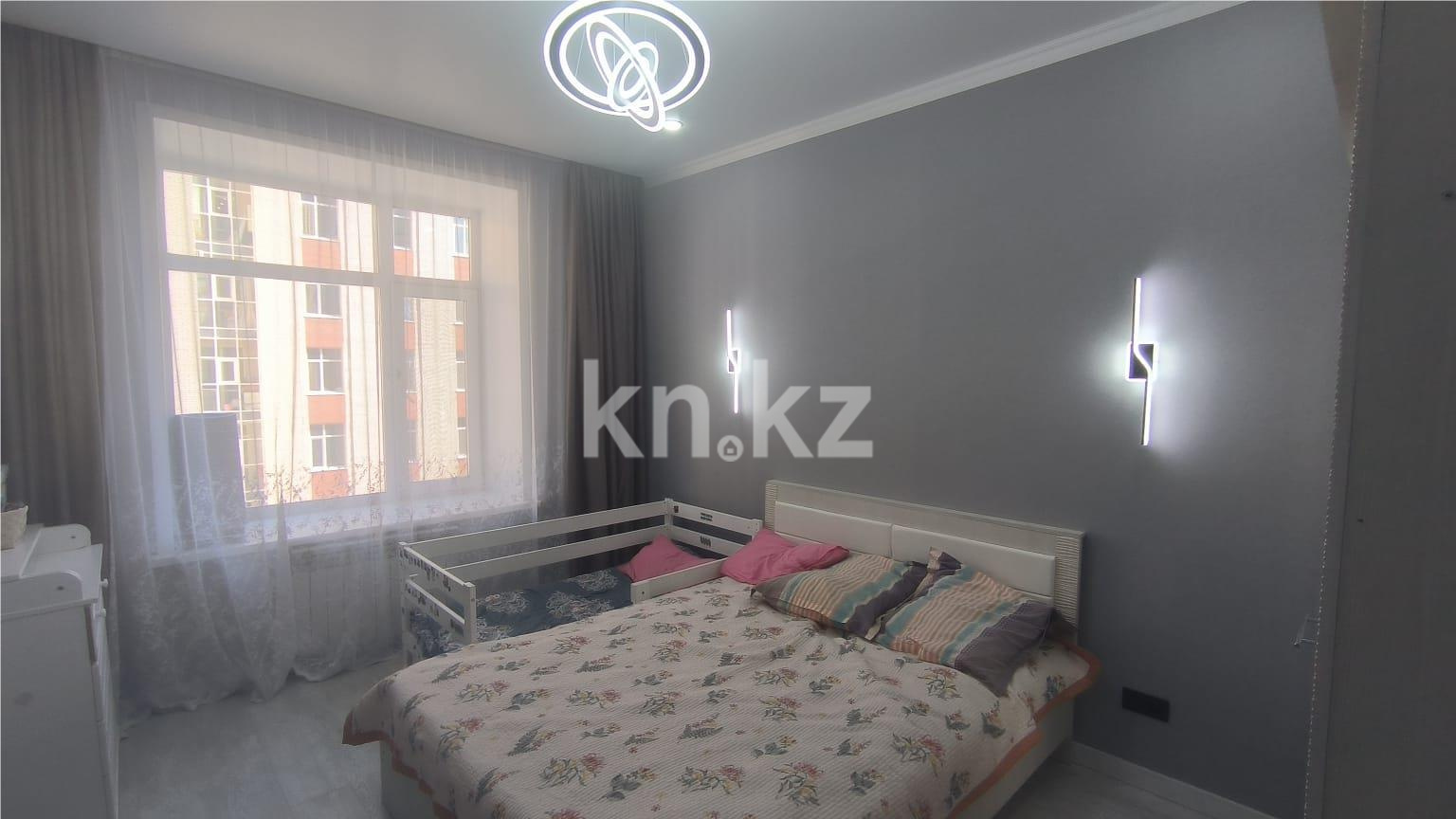 Продажа 4-комнатной квартиры, 118 м², ул. Букетова - Продажа  четырехкомнатных квартир в Караганде фото 7 из 27