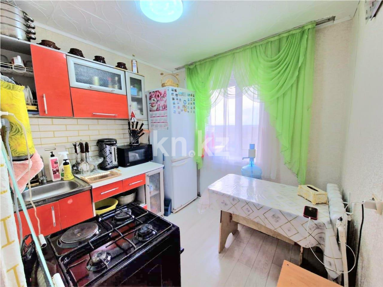 Продажа 2-комнатной квартиры, 42 м², мкр-н 16 - Продажа квартир в Караганде фото 9 из 12