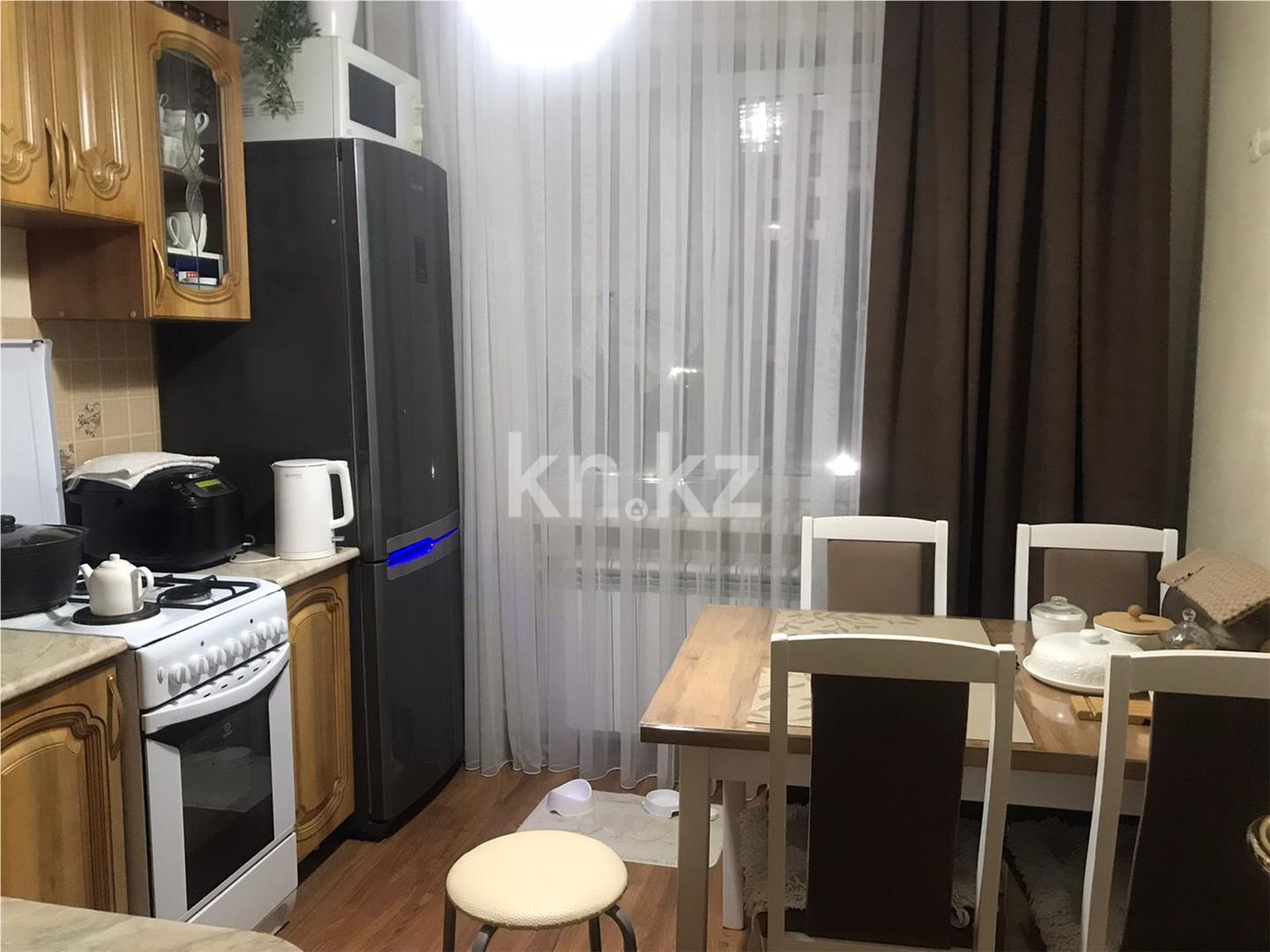 Продажа 3-комнатной квартиры, 64 м², ул. Таттимбета - Продажа квартир в Караганде фото 4 из 8
