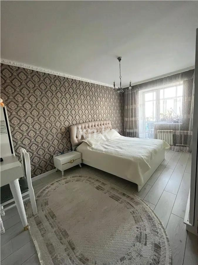 Продажа 3-комнатной квартиры, 100 м², пр. Кошкарбаева, дом  80/1 в Астане - фото 2