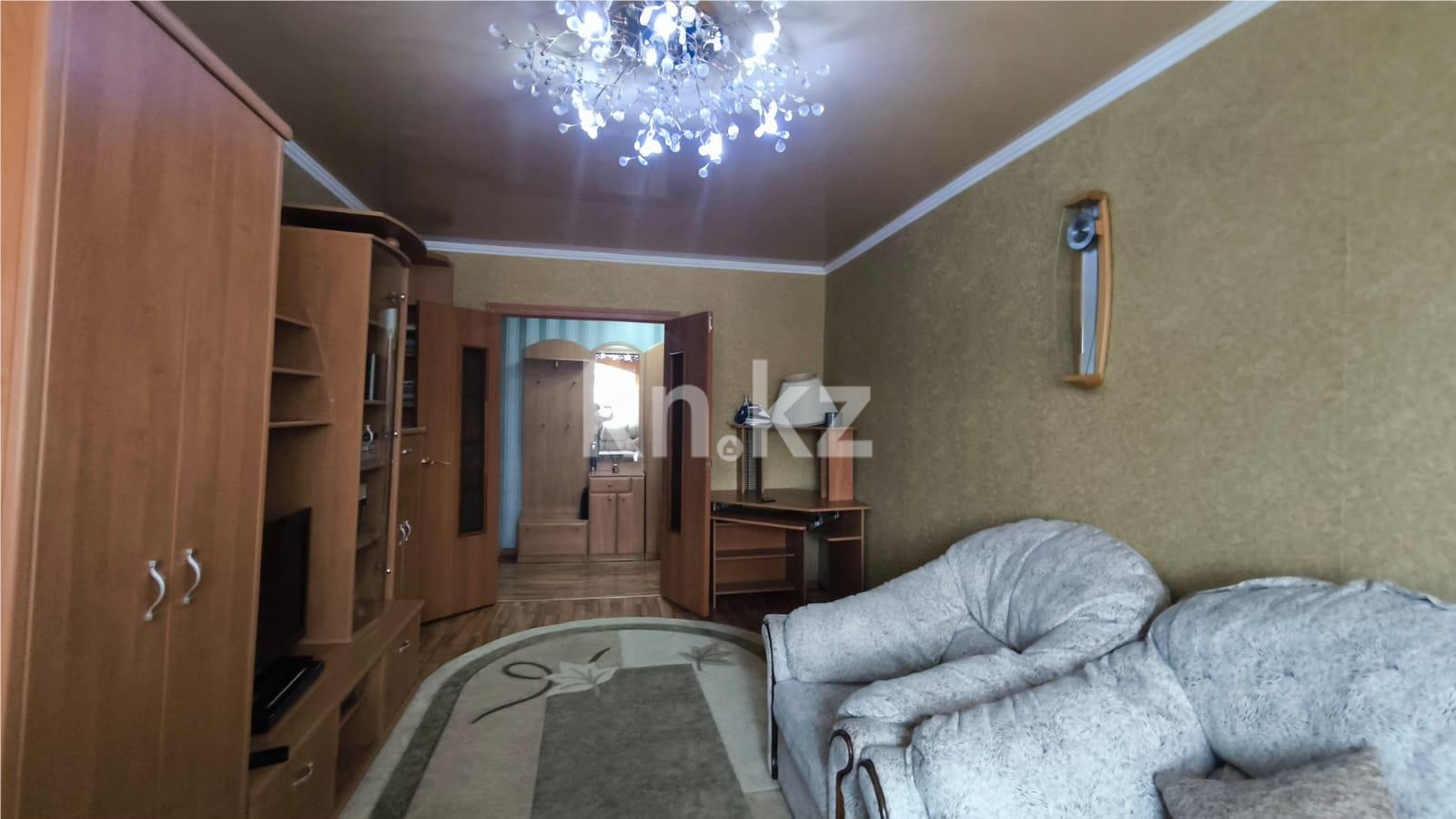 Продажа 2-комнатной квартиры, 52 м², 70 квартал - Продажа квартир в Темиртау фото 2 из 16
