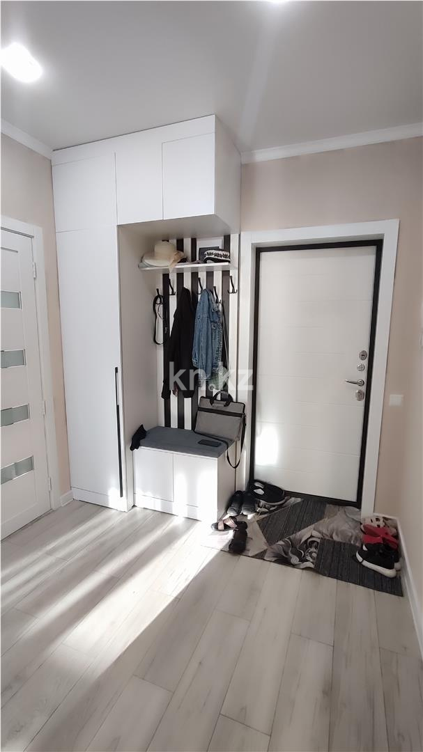 Продажа 1-комнатной квартиры, 41 м², мкр-н Мамраева (Восток-5) - Продажа квартир в Караганде фото 6 из 13